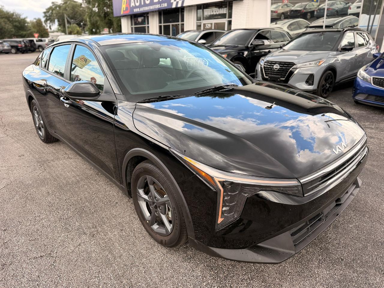 Kia K4 LXS 2026