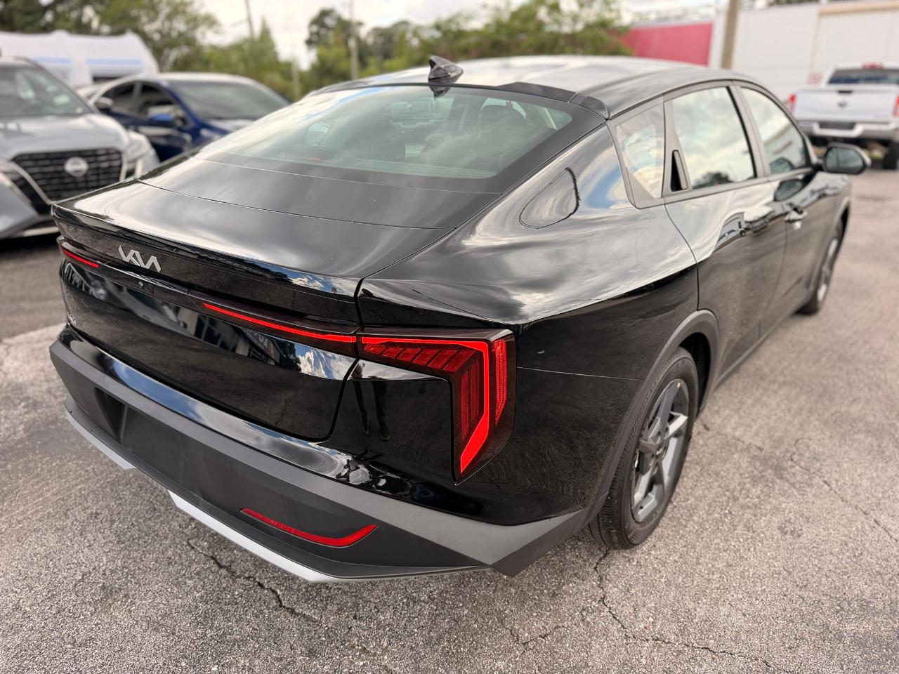 Kia K4 LXS 2026
