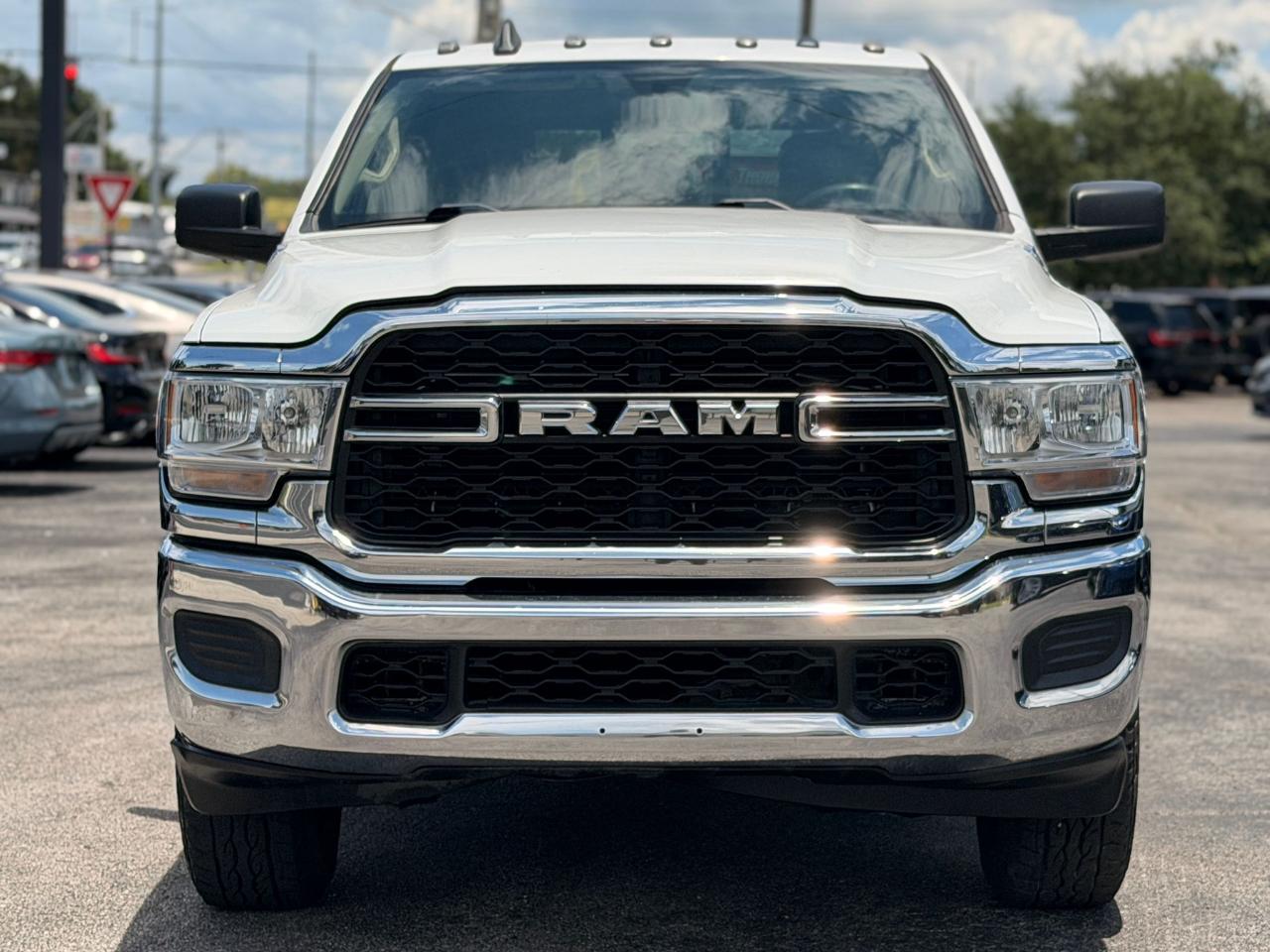 RAM 2500 Tradesman Crew Cab SWB 4WD 2020