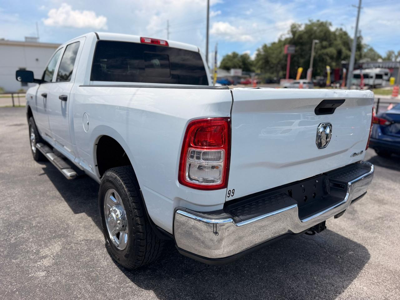 RAM 2500 Tradesman Crew Cab SWB 4WD 2020