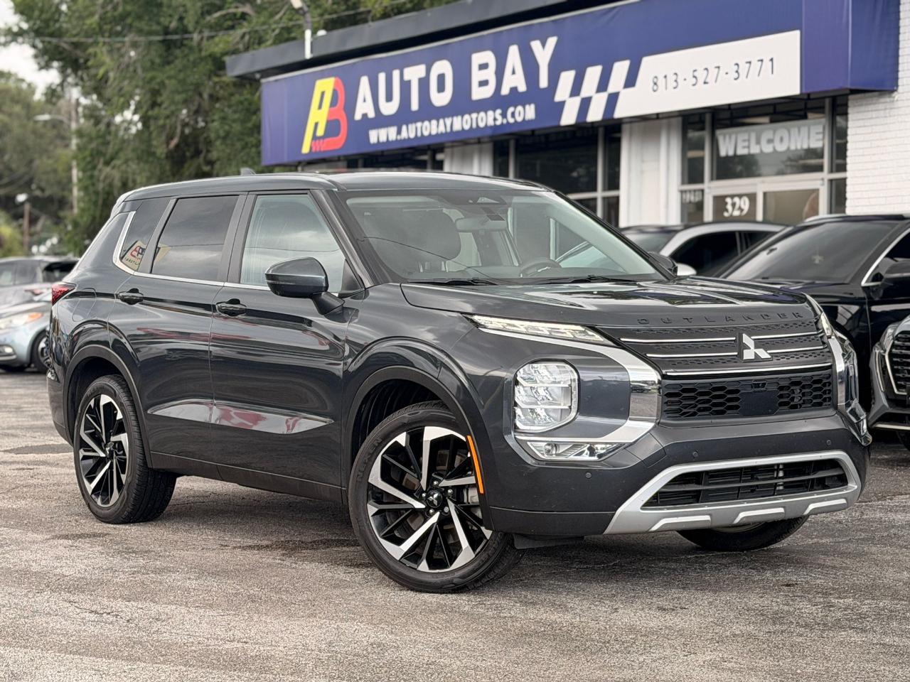 Mitsubishi Outlander SE 2WD 2024