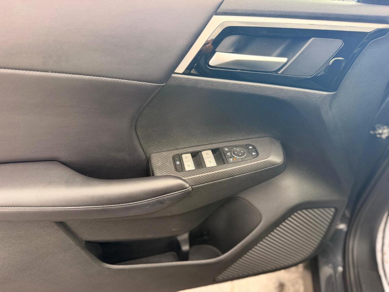 Mitsubishi Outlander SE 2WD 2024