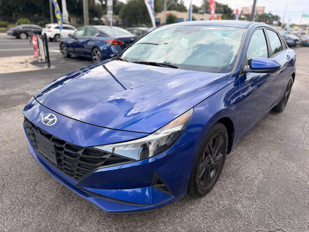 Hyundai Elantra SEL 2023