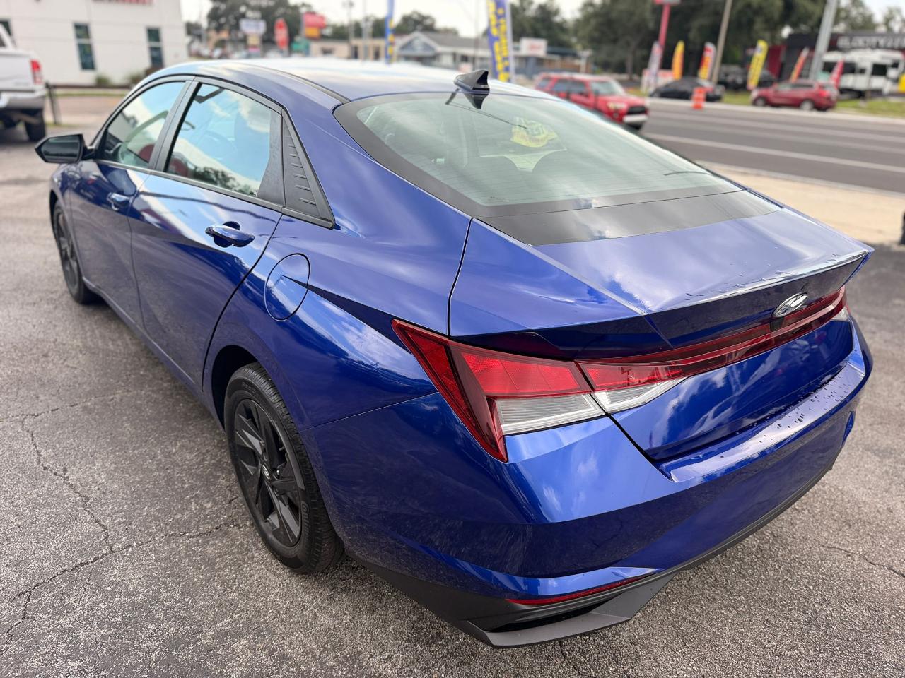 Hyundai Elantra SEL 2023