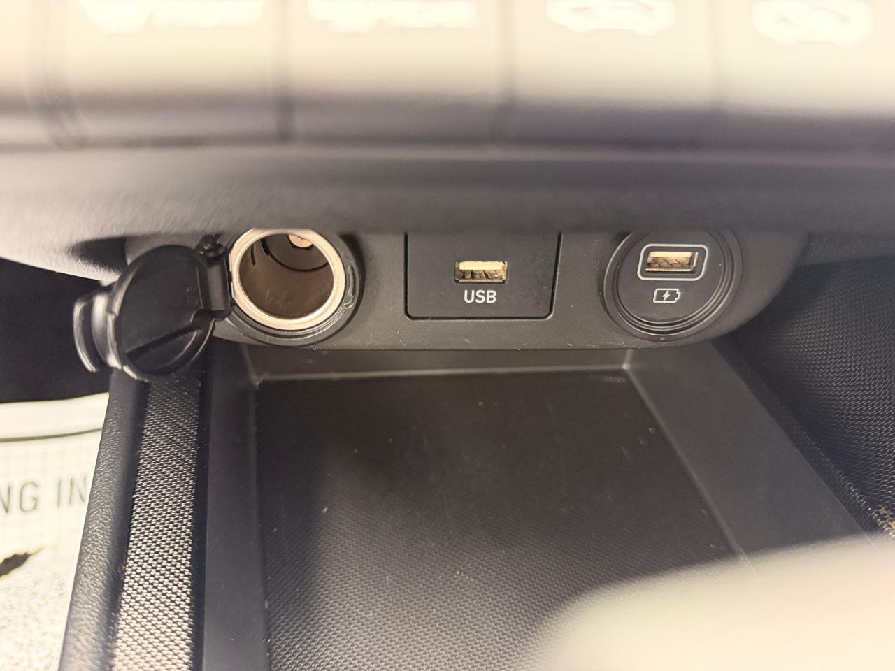 Hyundai Elantra SEL 2023