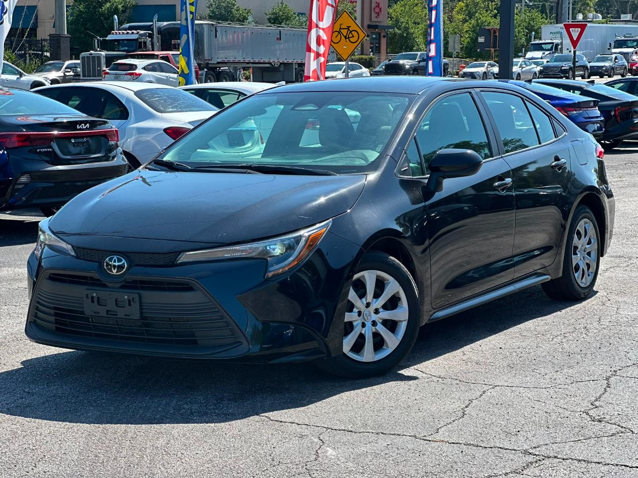 Toyota Corolla LE 2024