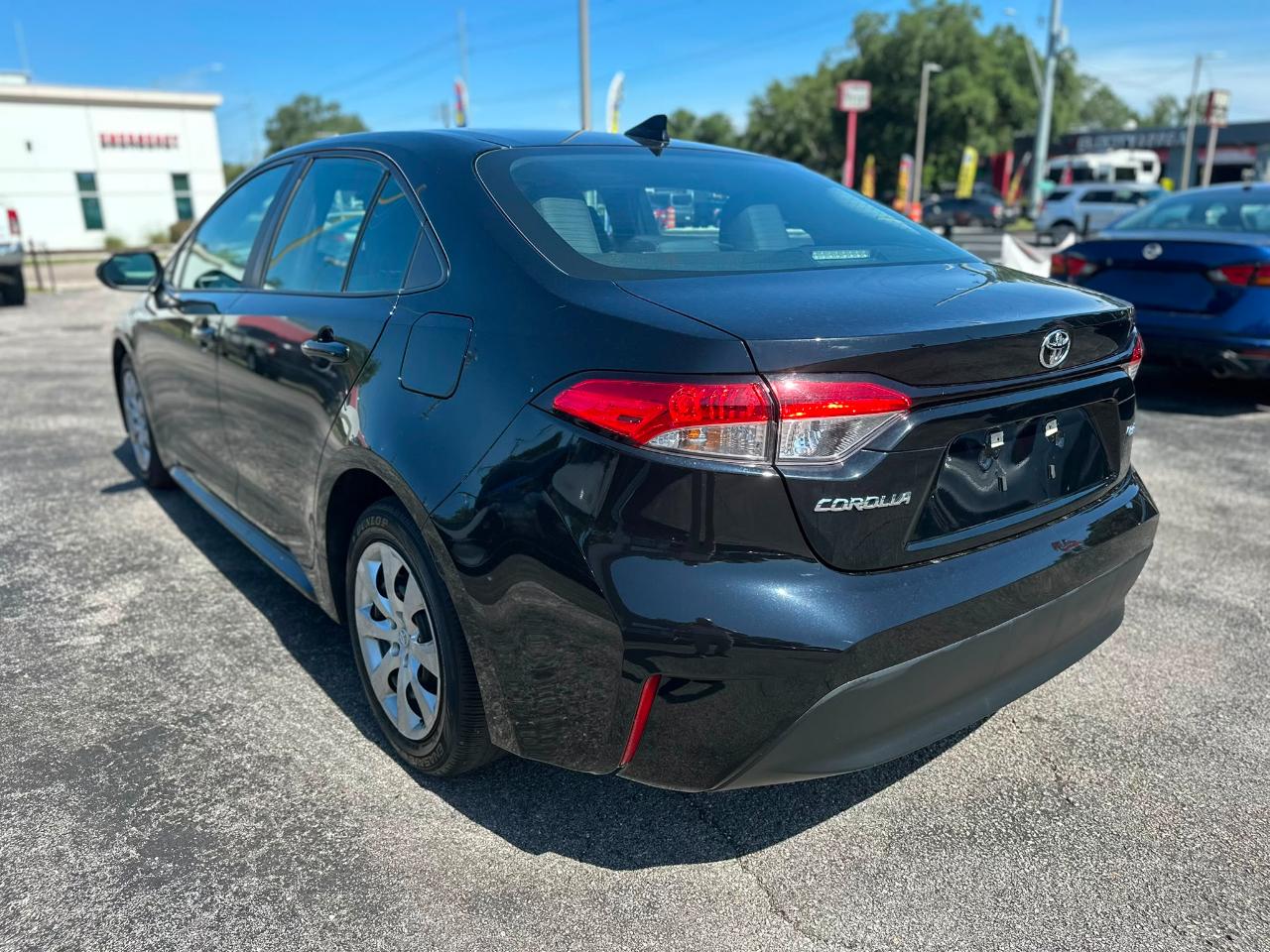 Toyota Corolla LE 2024