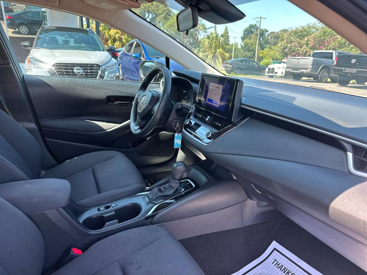 Toyota Corolla LE 2024