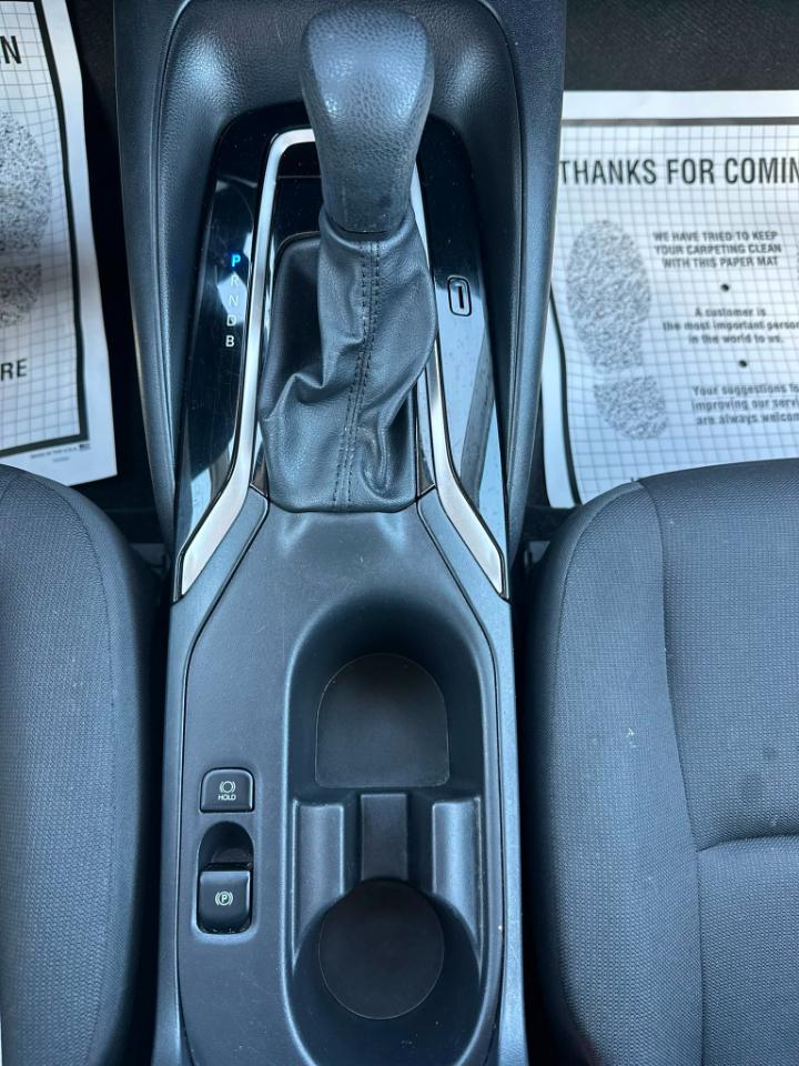 Toyota Corolla LE 2024