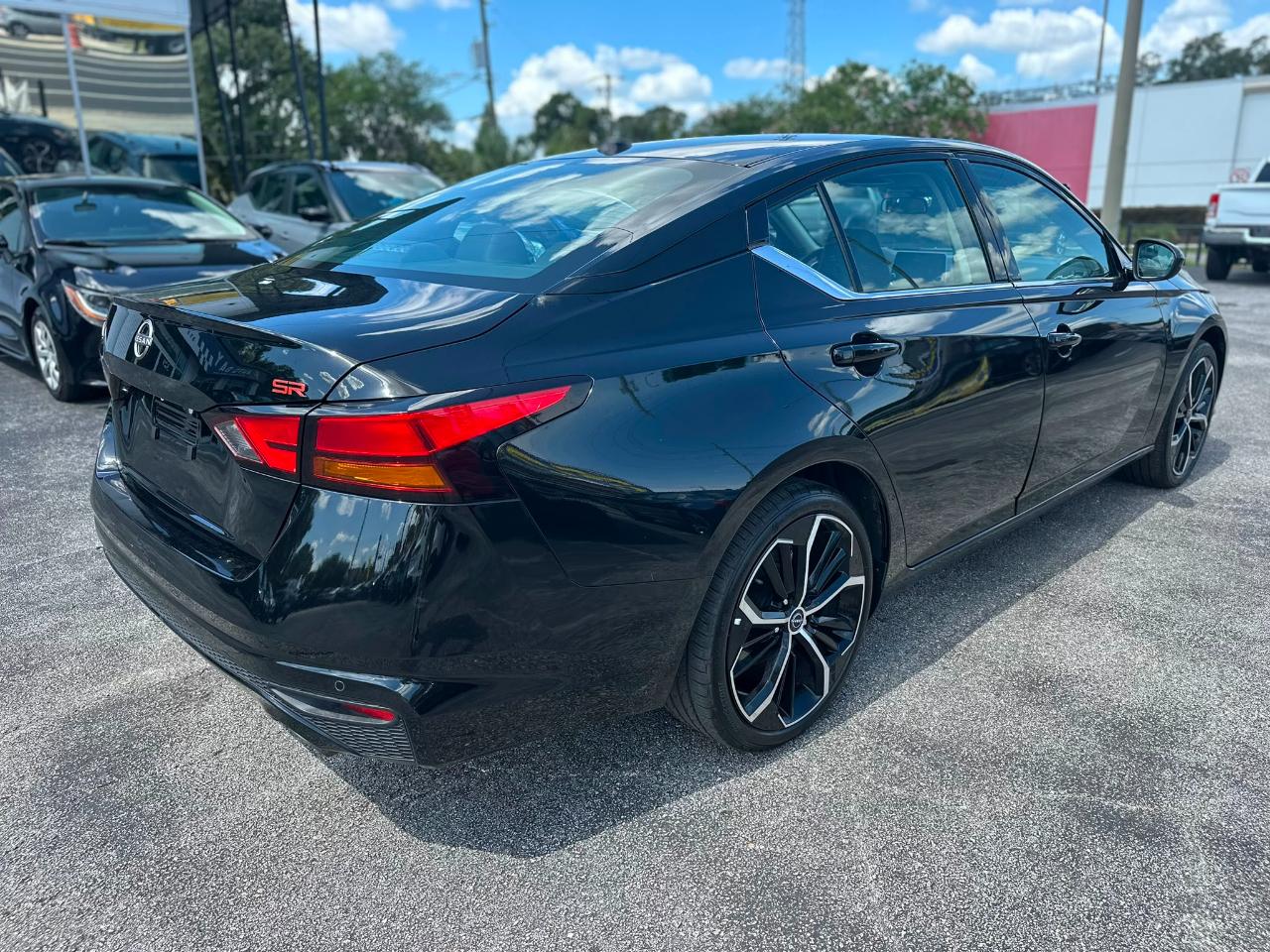 Nissan Altima 2.5 SR 2025