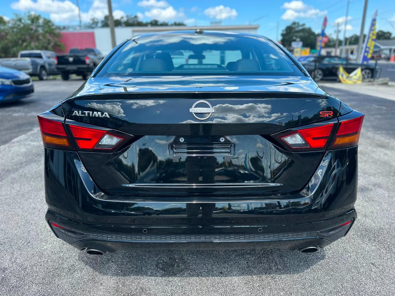 Nissan Altima 2.5 SR 2025