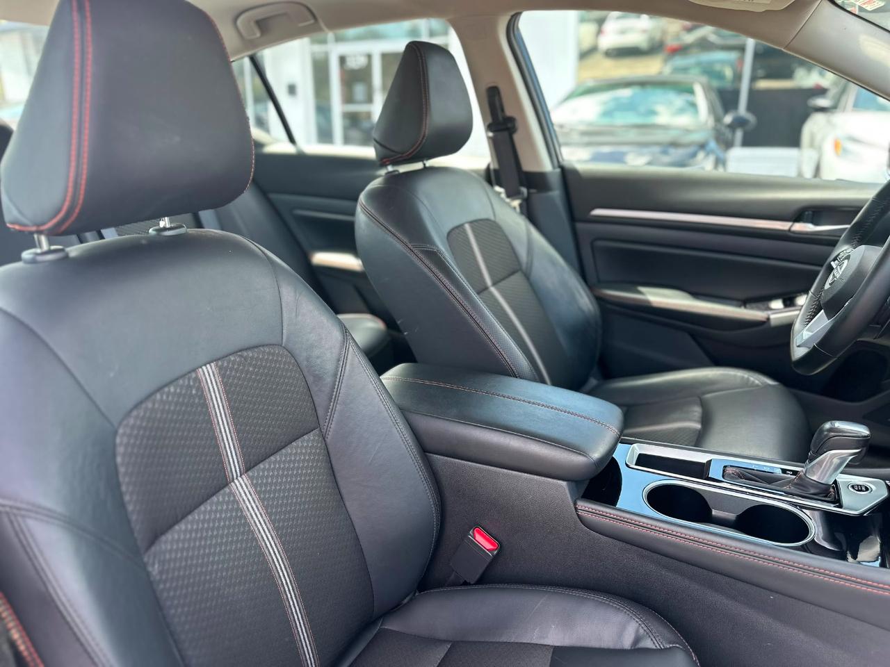 Nissan Altima 2.5 SR 2025