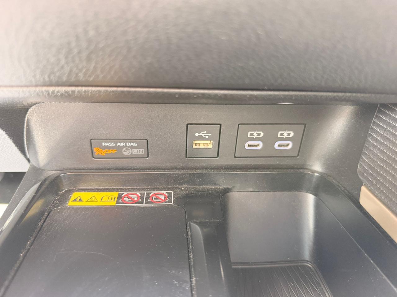 Toyota Camry Hybrid XLE 2026