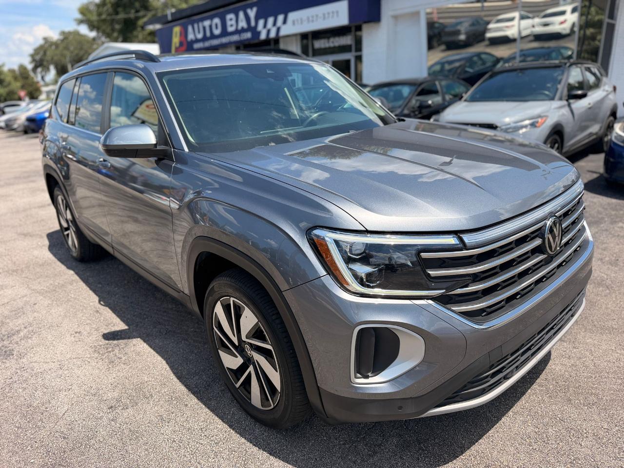Volkswagen Atlas SE w/Technology 2024