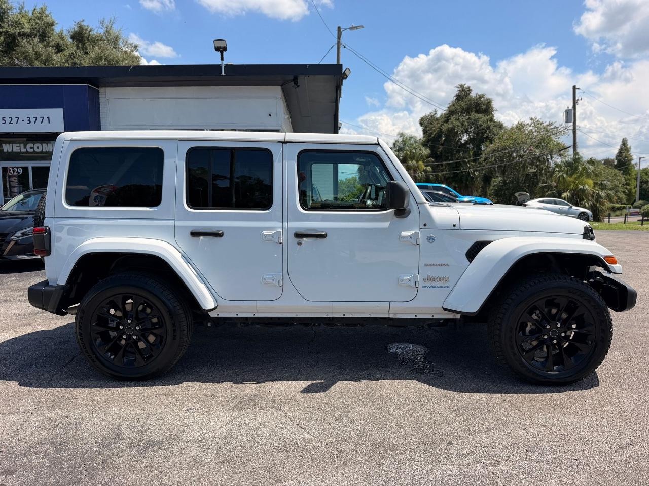 Jeep Wrangler 4xe Sahara 2024