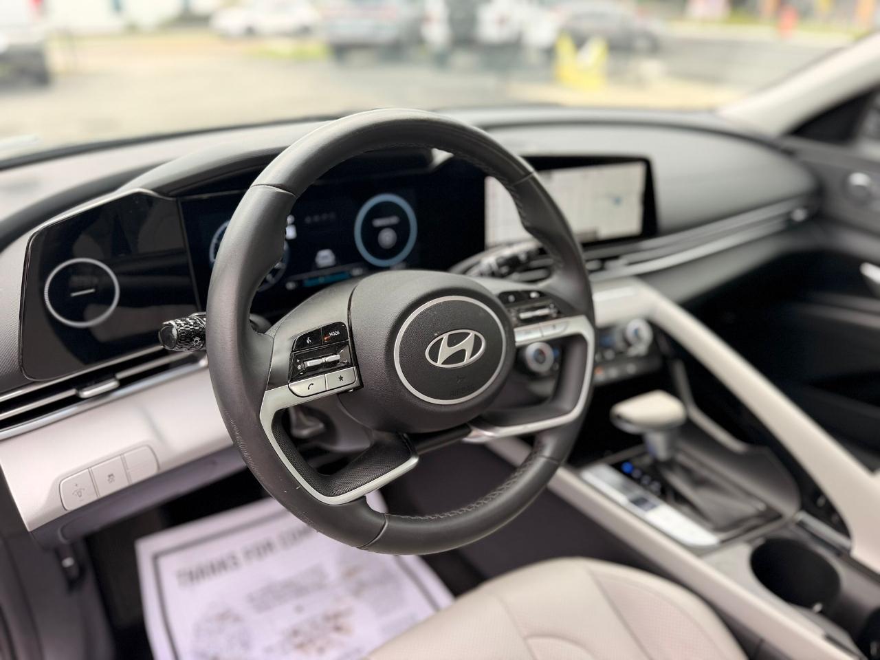 Hyundai Elantra Limited 2025