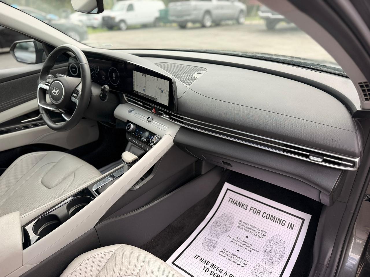 Hyundai Elantra Limited 2025