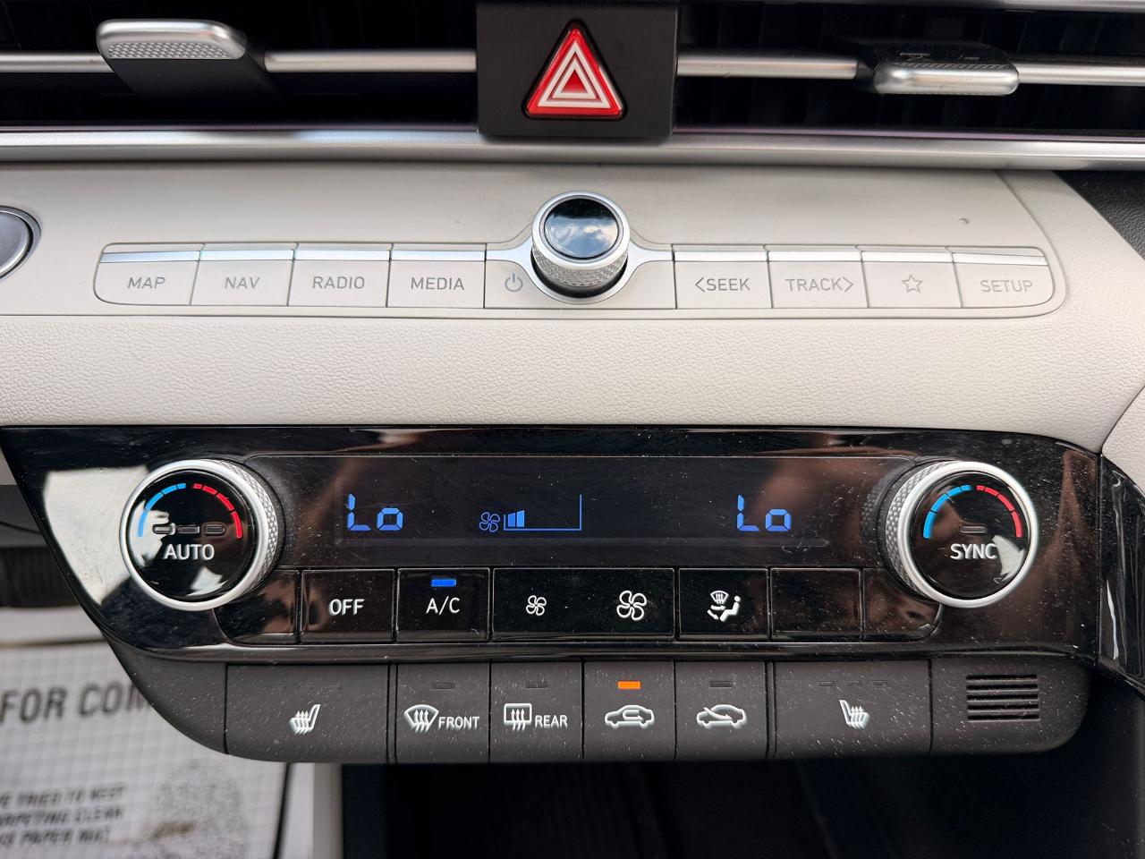Hyundai Elantra Limited 2025
