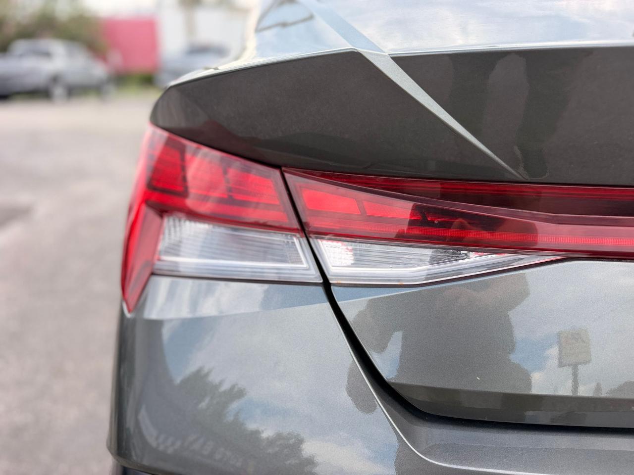 Hyundai Elantra Limited 2025