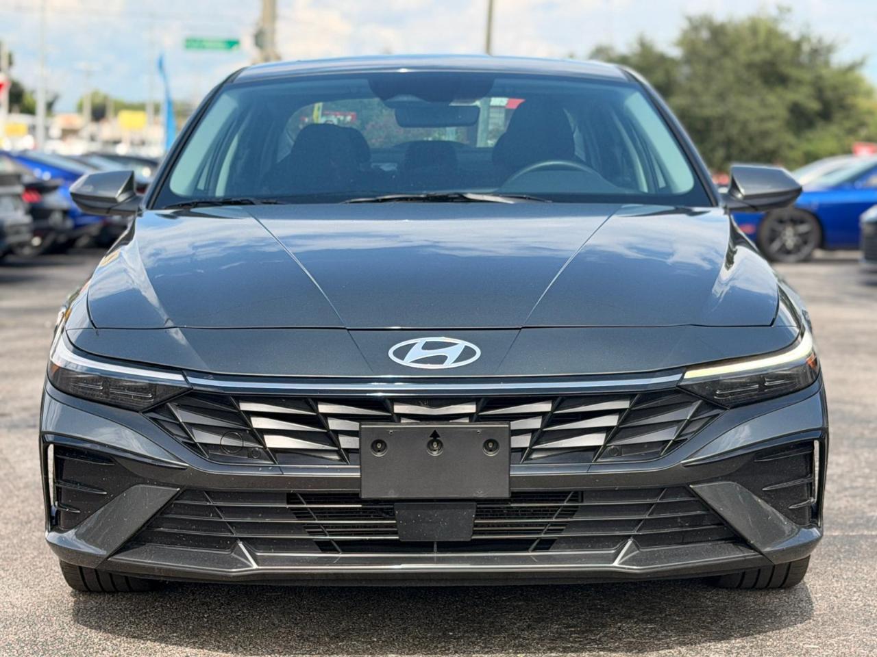 Hyundai Elantra SEL Convenience 2025