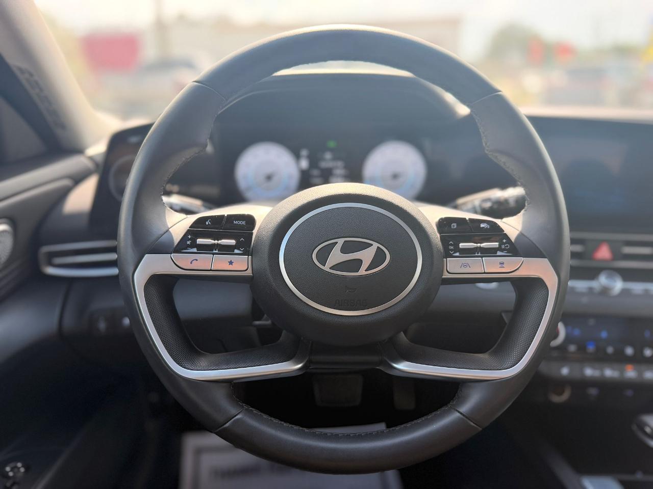 Hyundai Elantra SEL Convenience 2025