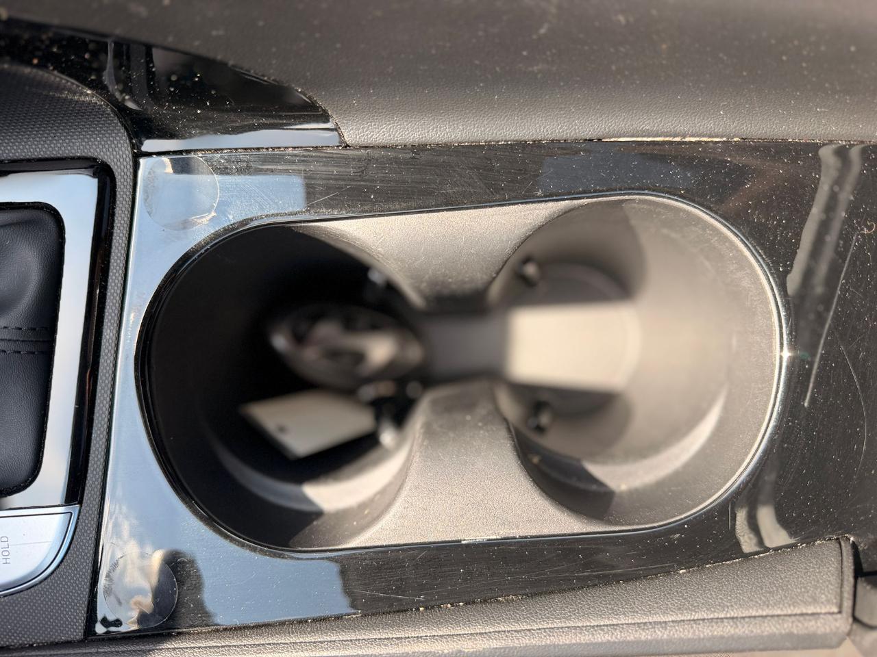 Hyundai Elantra SEL Convenience 2025