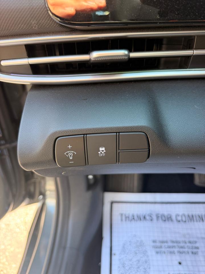 Hyundai Elantra SEL Convenience 2025