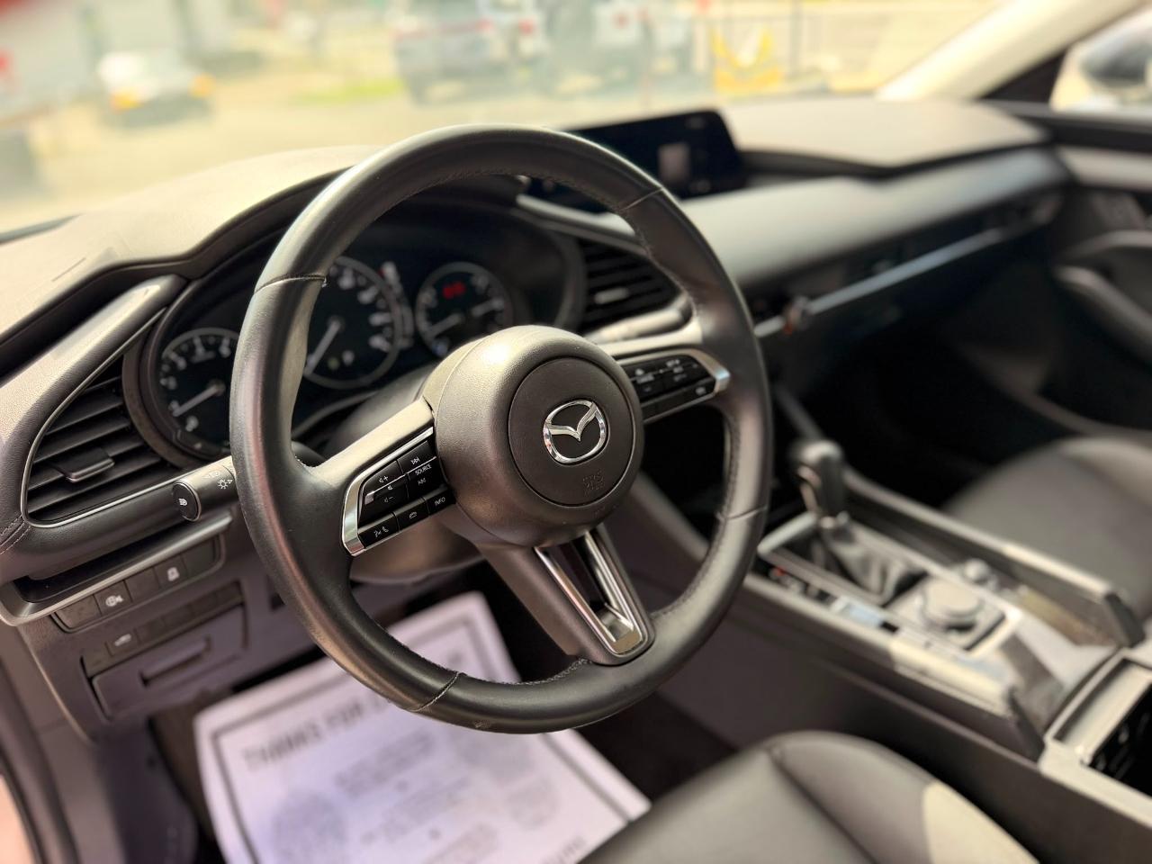 Mazda MAZDA3 2.5 S Select Sport 2025
