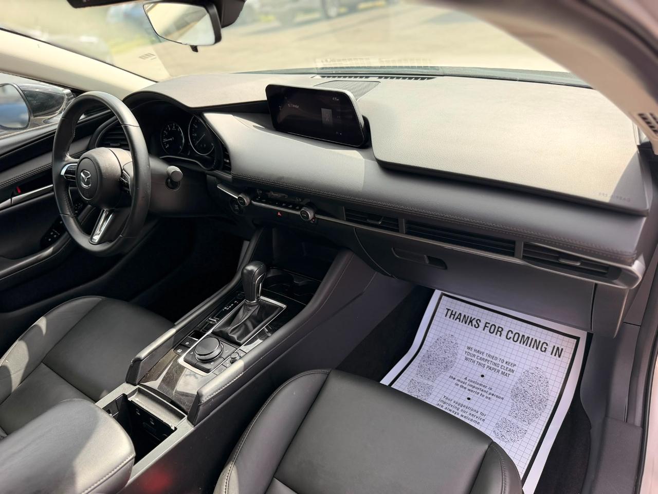 Mazda MAZDA3 2.5 S Select Sport 2025