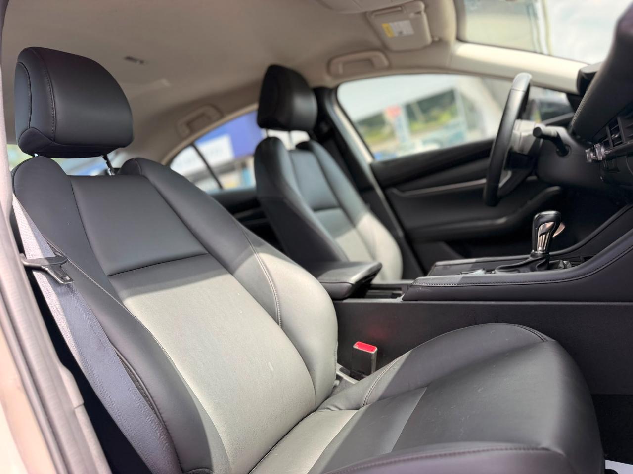 Mazda MAZDA3 2.5 S Select Sport 2025