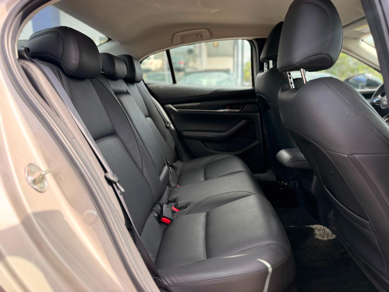 Mazda MAZDA3 2.5 S Select Sport 2025