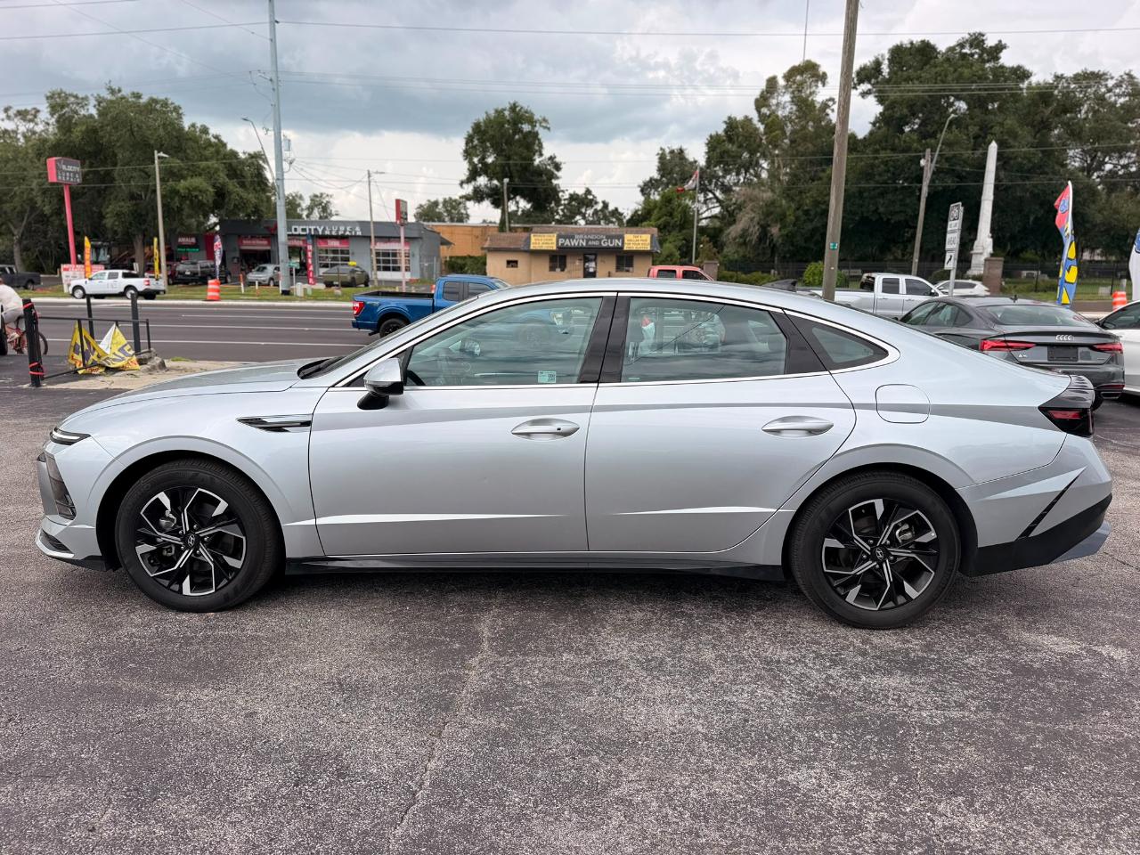 Hyundai Sonata SEL 2025