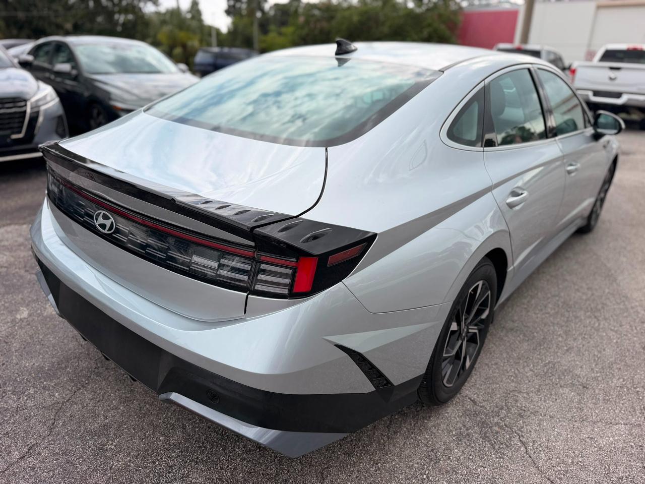 Hyundai Sonata SEL 2025