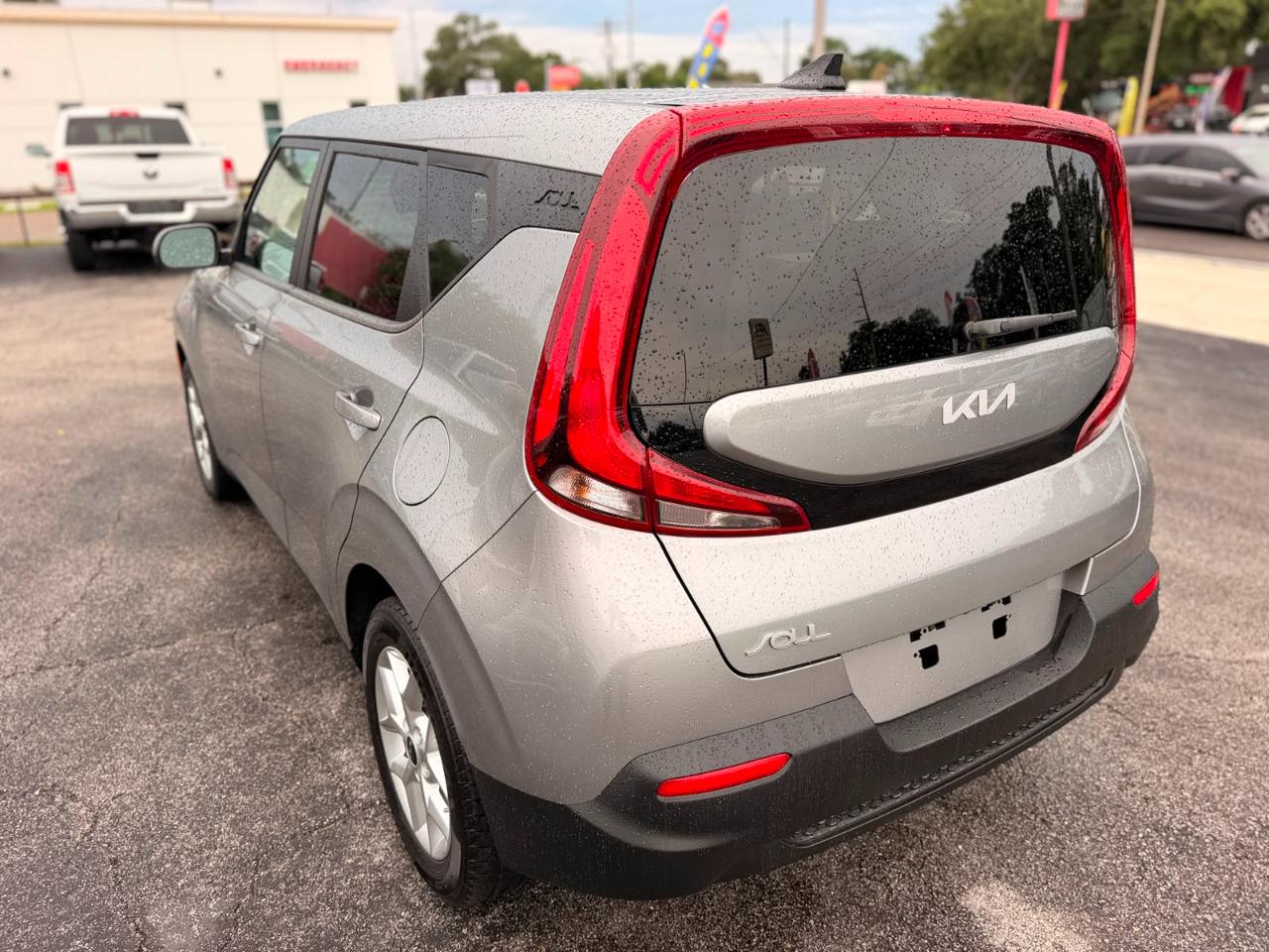 Kia Soul LX CVT 2022