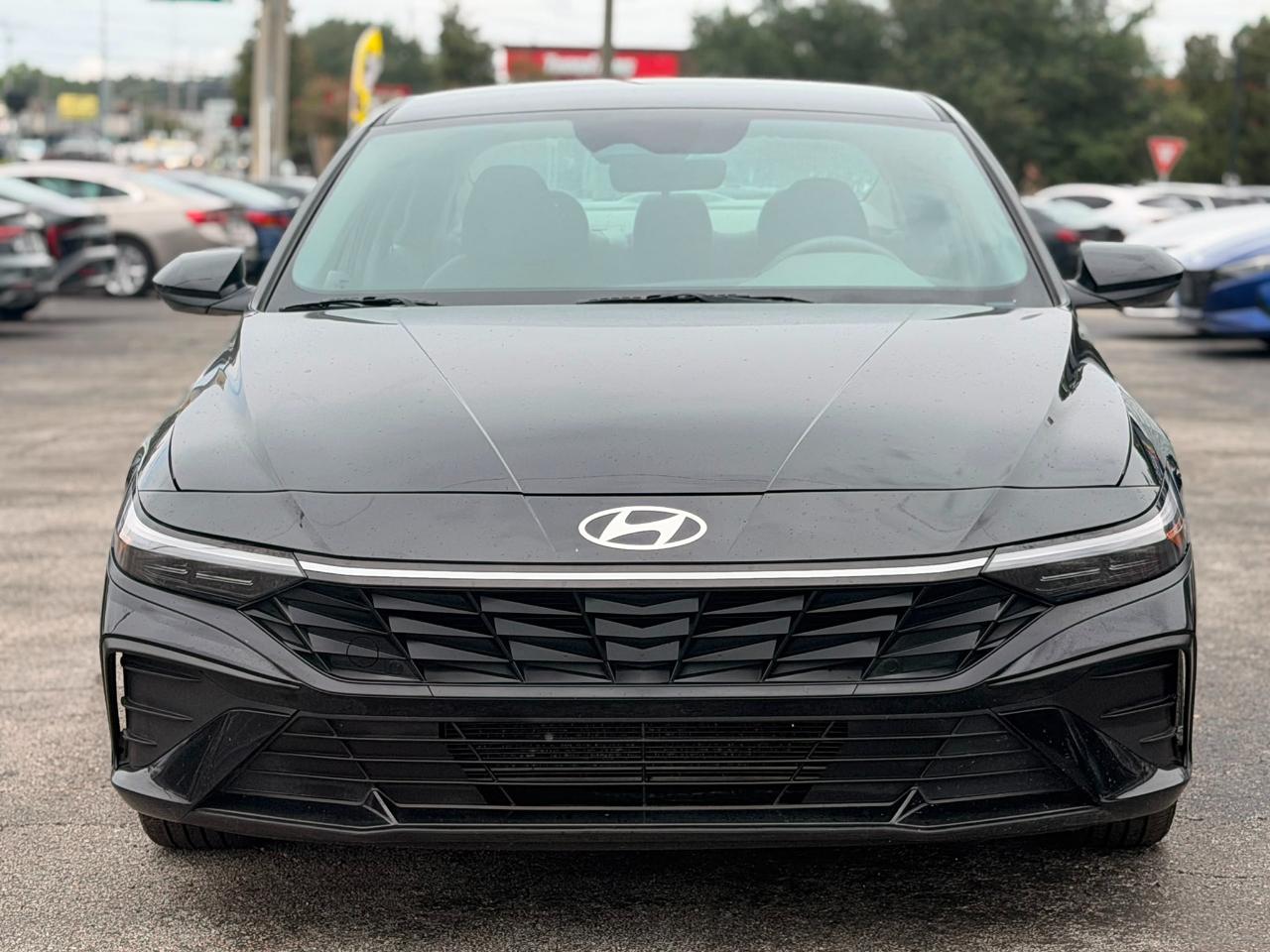 Hyundai Elantra SEL 2024