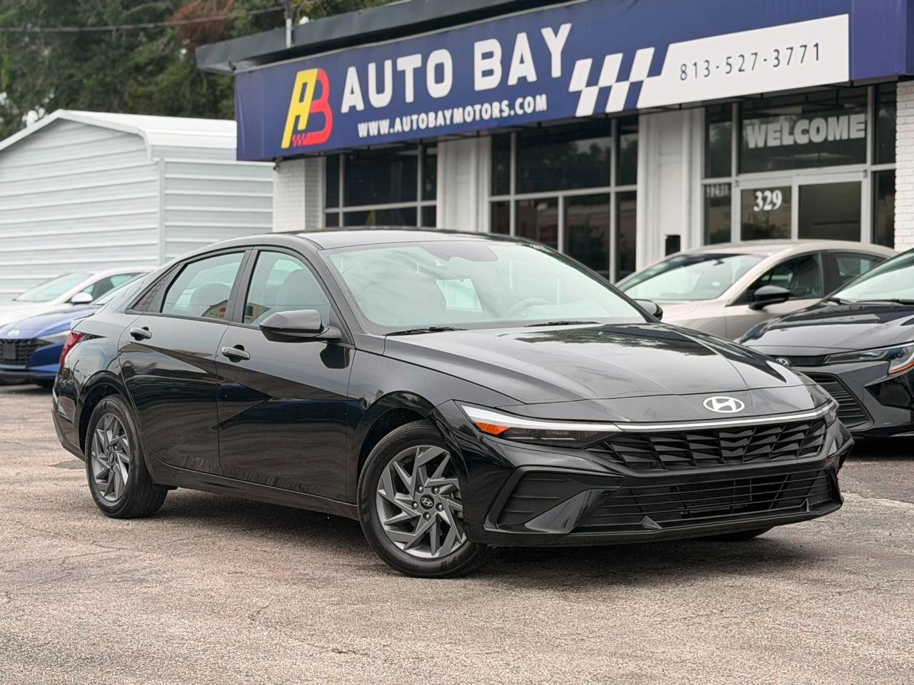 Hyundai Elantra SEL 2024