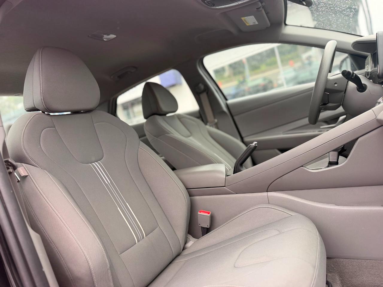 Hyundai Elantra SEL 2024