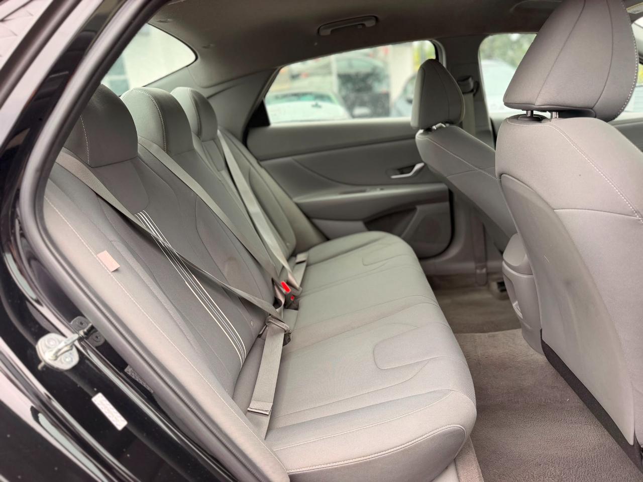 Hyundai Elantra SEL 2024