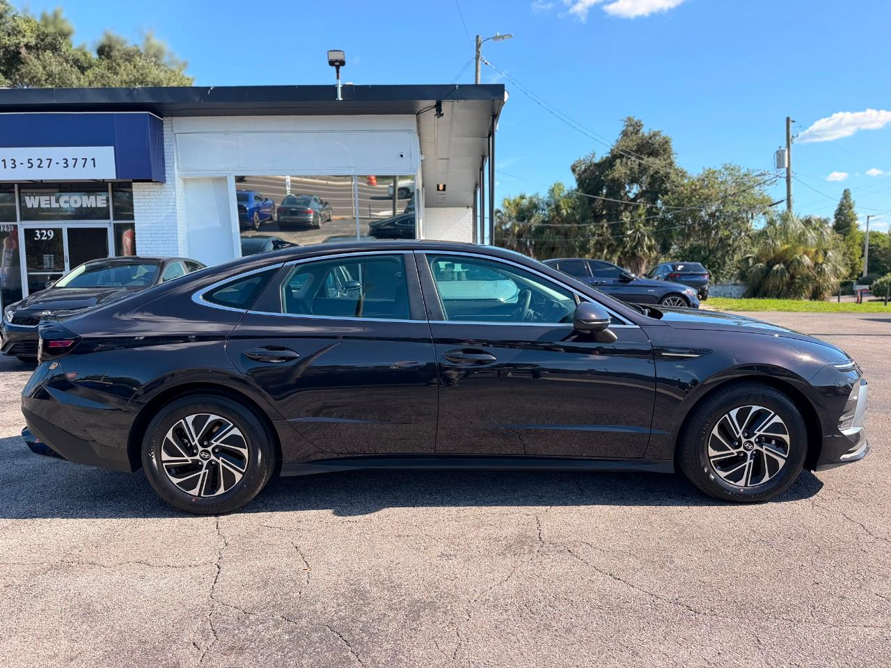 Hyundai Sonata Hybrid Blue 2025