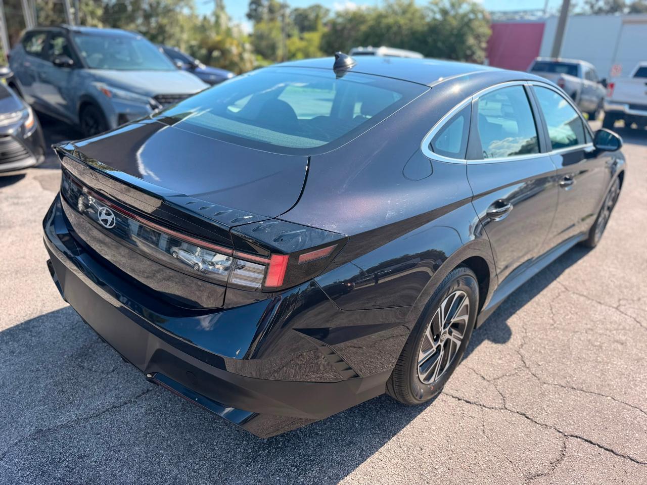 Hyundai Sonata Hybrid Blue 2025