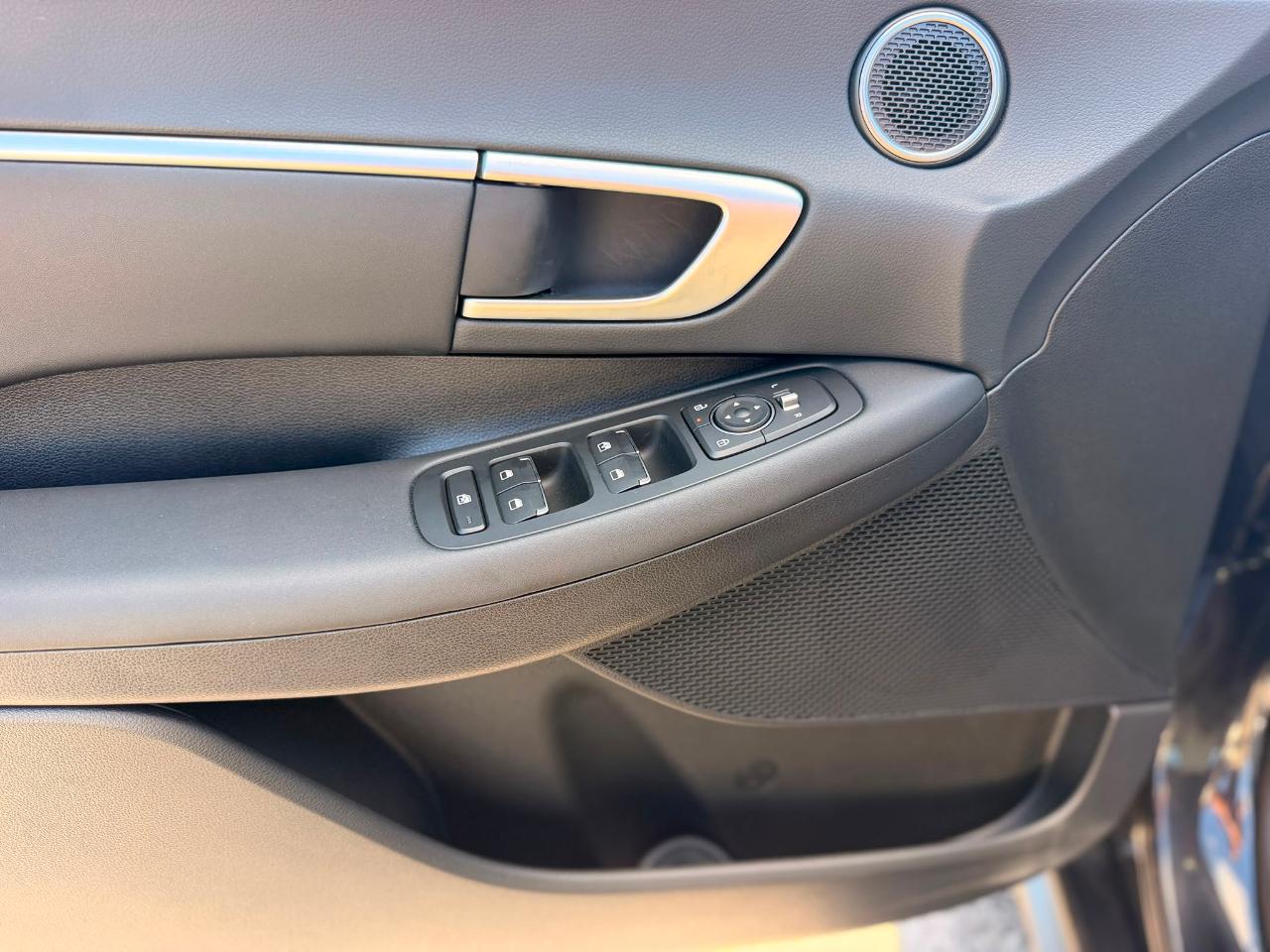 Hyundai Sonata Hybrid Blue 2025
