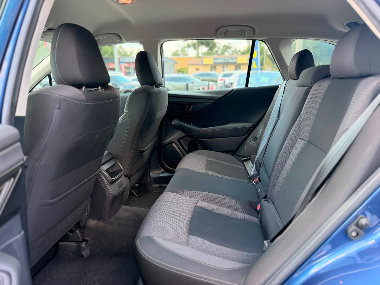 Subaru Outback Base 2020