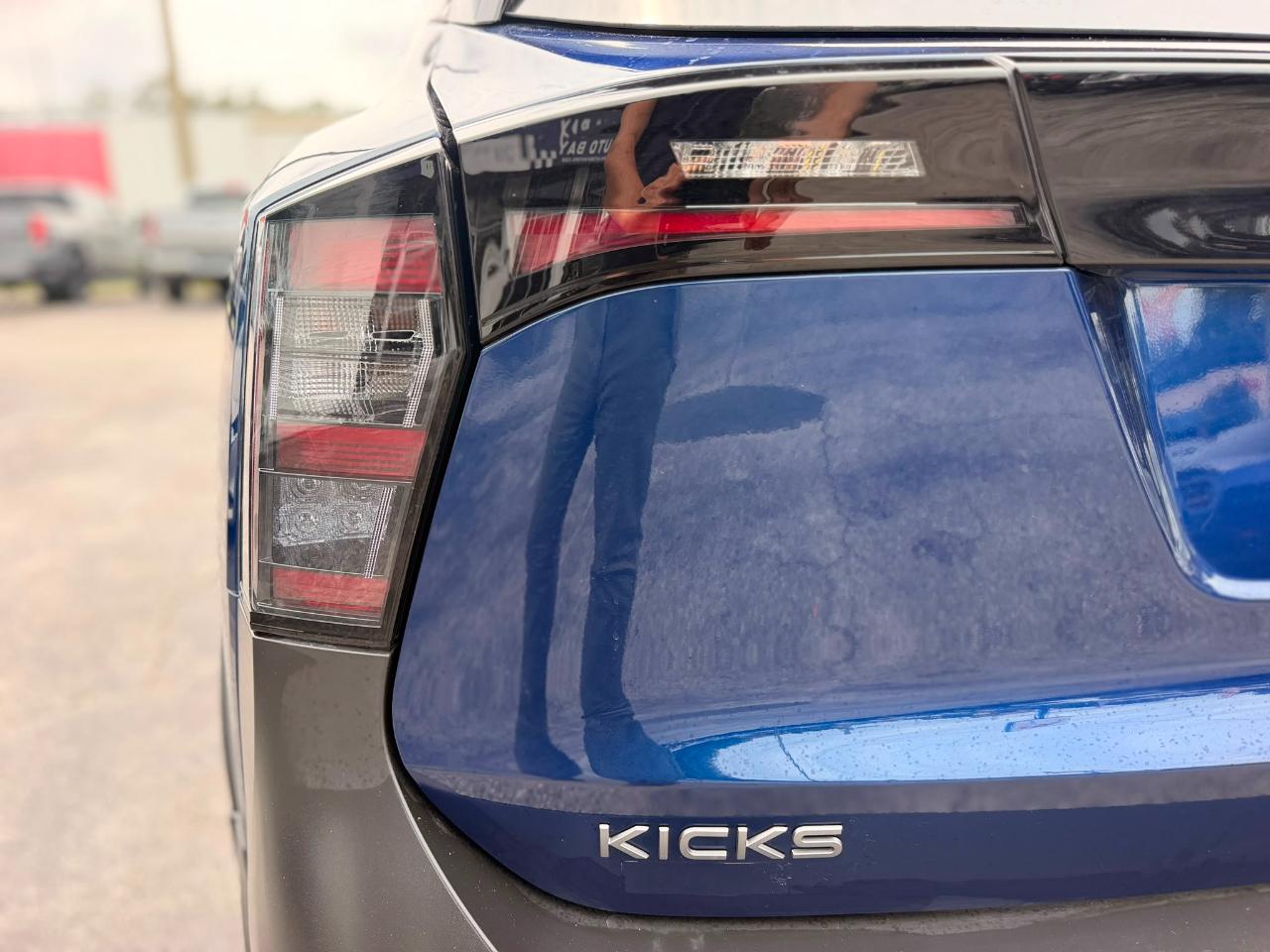 Nissan Kicks SV 2026
