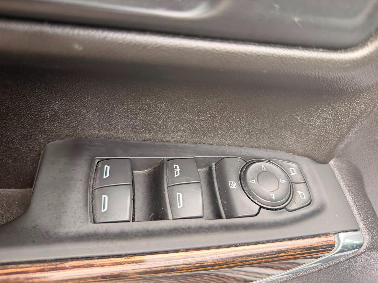 GMC Sierra 1500 Elevation Crew Cab Short Box 4WD 2021