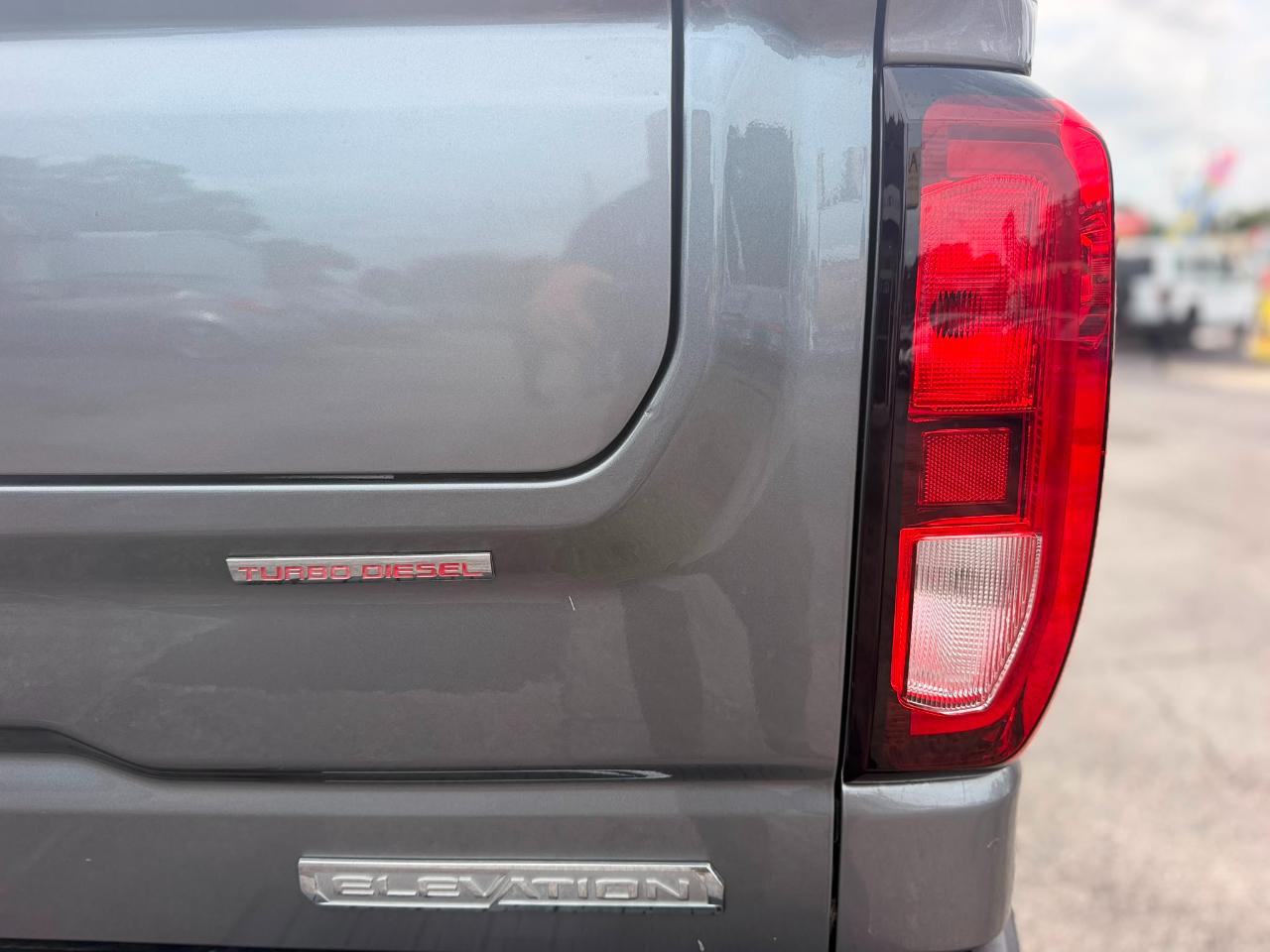 GMC Sierra 1500 Elevation Crew Cab Short Box 4WD 2021