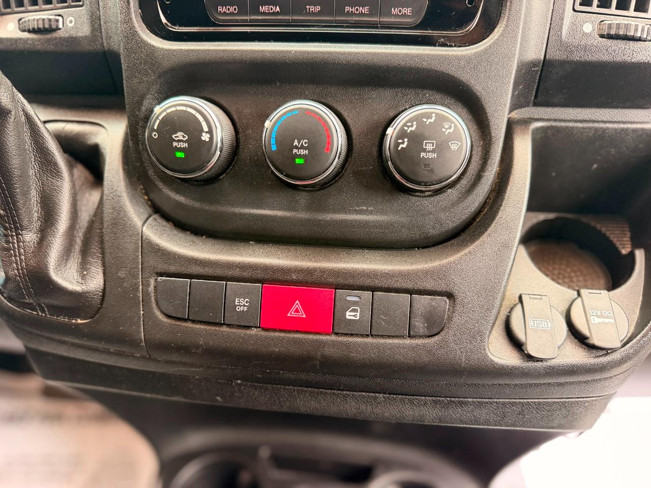 RAM Promaster 1500 Low Roof 136-in. WB 2020