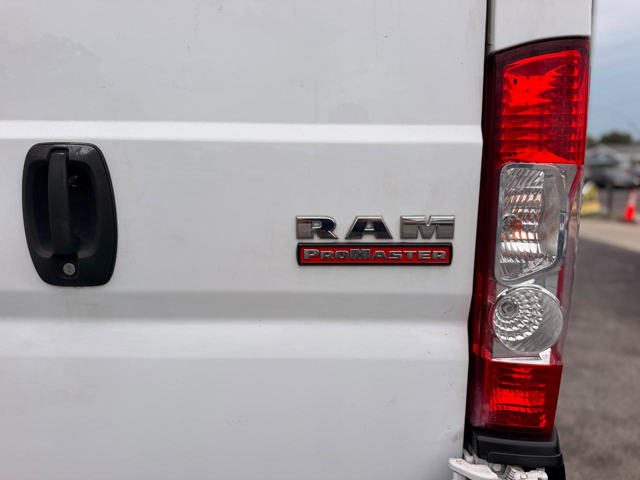 RAM Promaster 1500 Low Roof 136-in. WB 2020