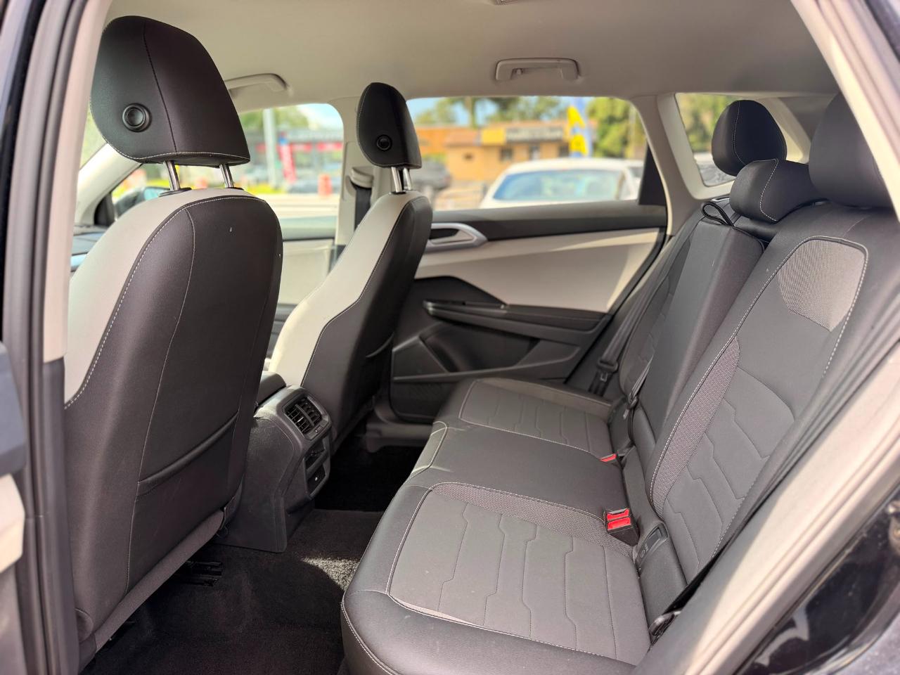 Volkswagen Taos SE 4Motion 2025