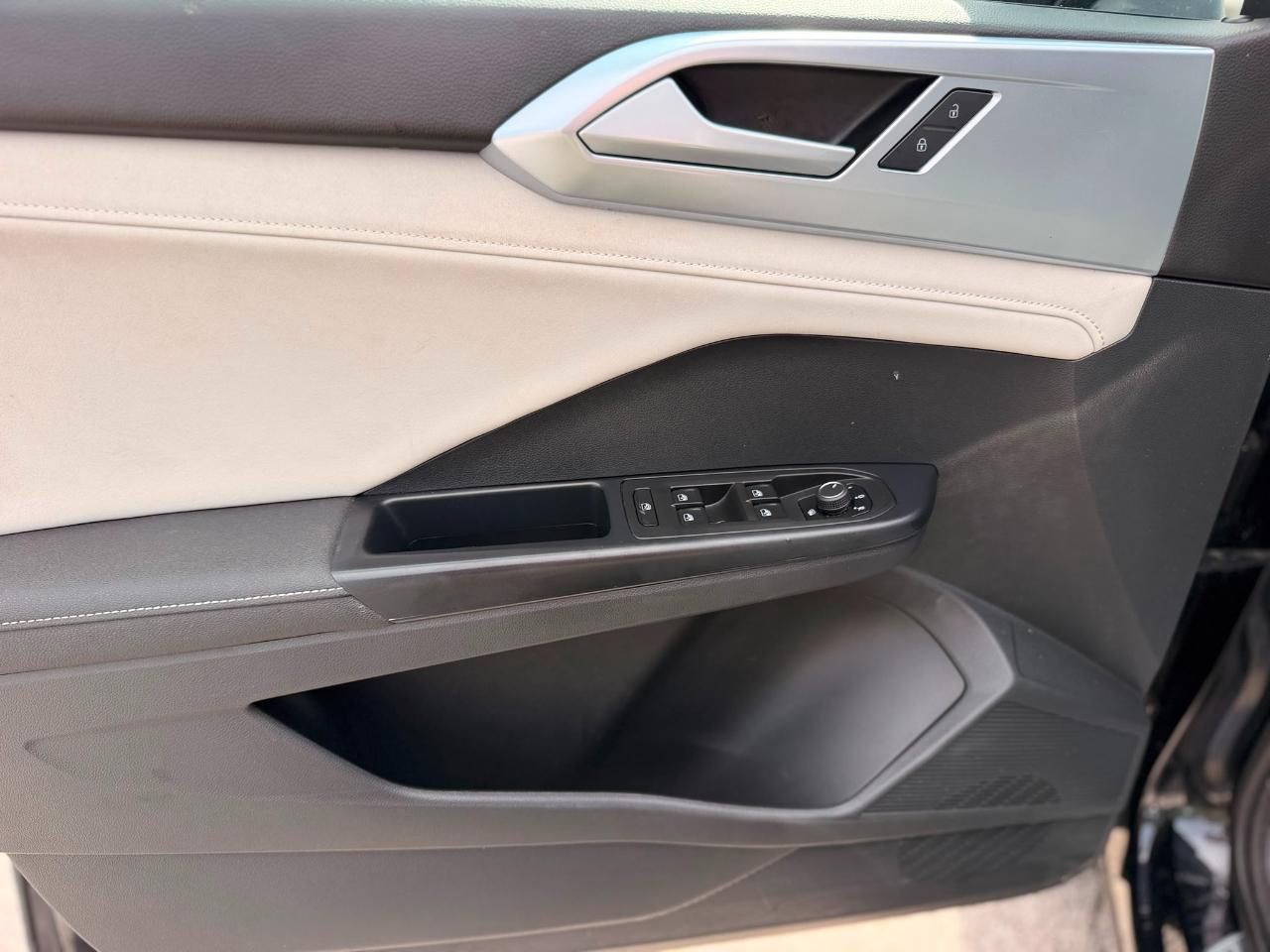 Volkswagen Taos SE 4Motion 2025