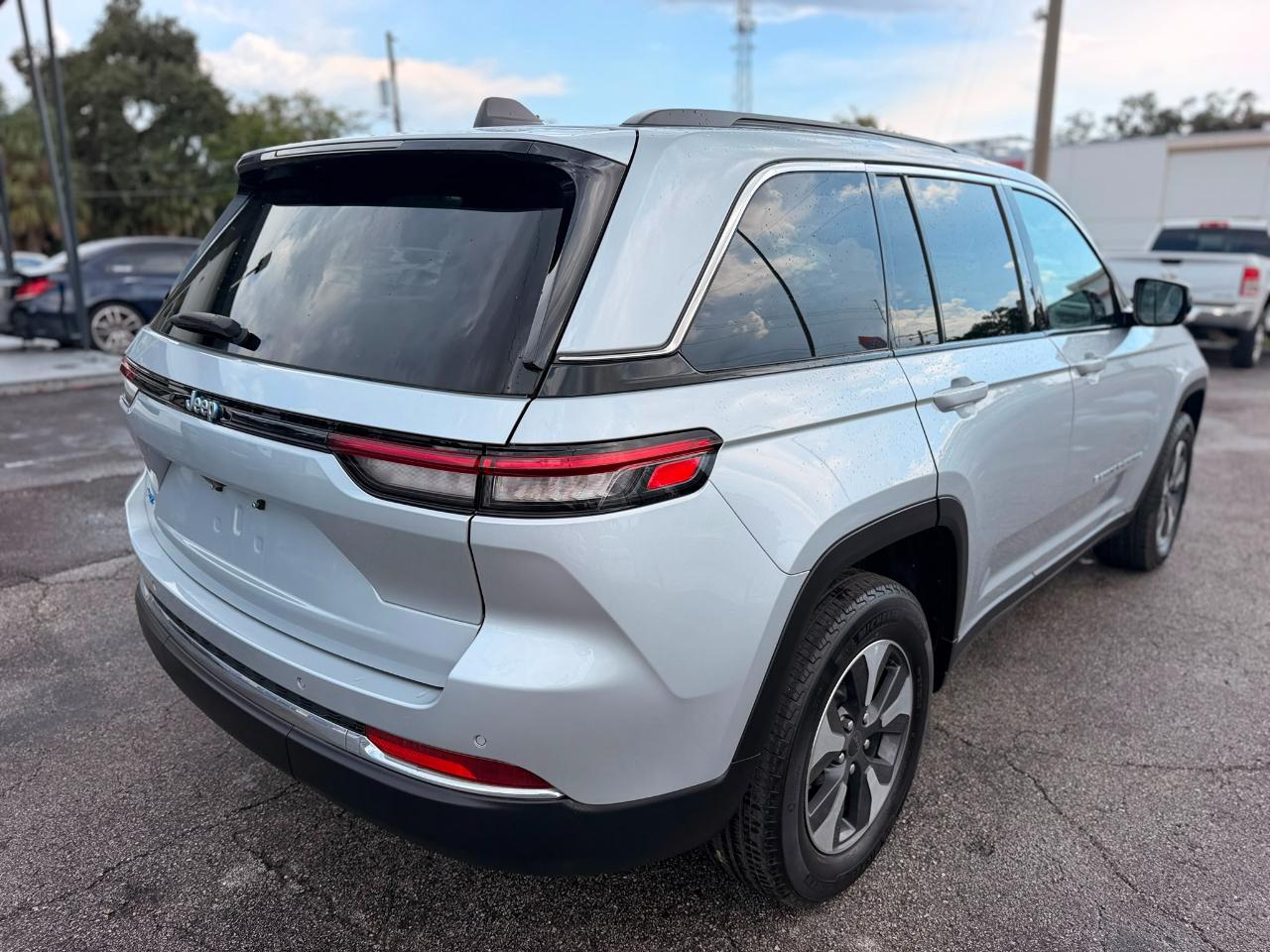Jeep Grand Cherokee 4xe Base 2024